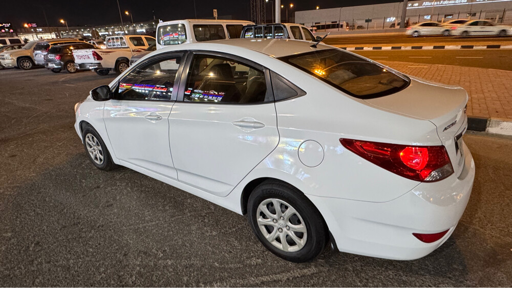 hyundai accent 2014 - 6