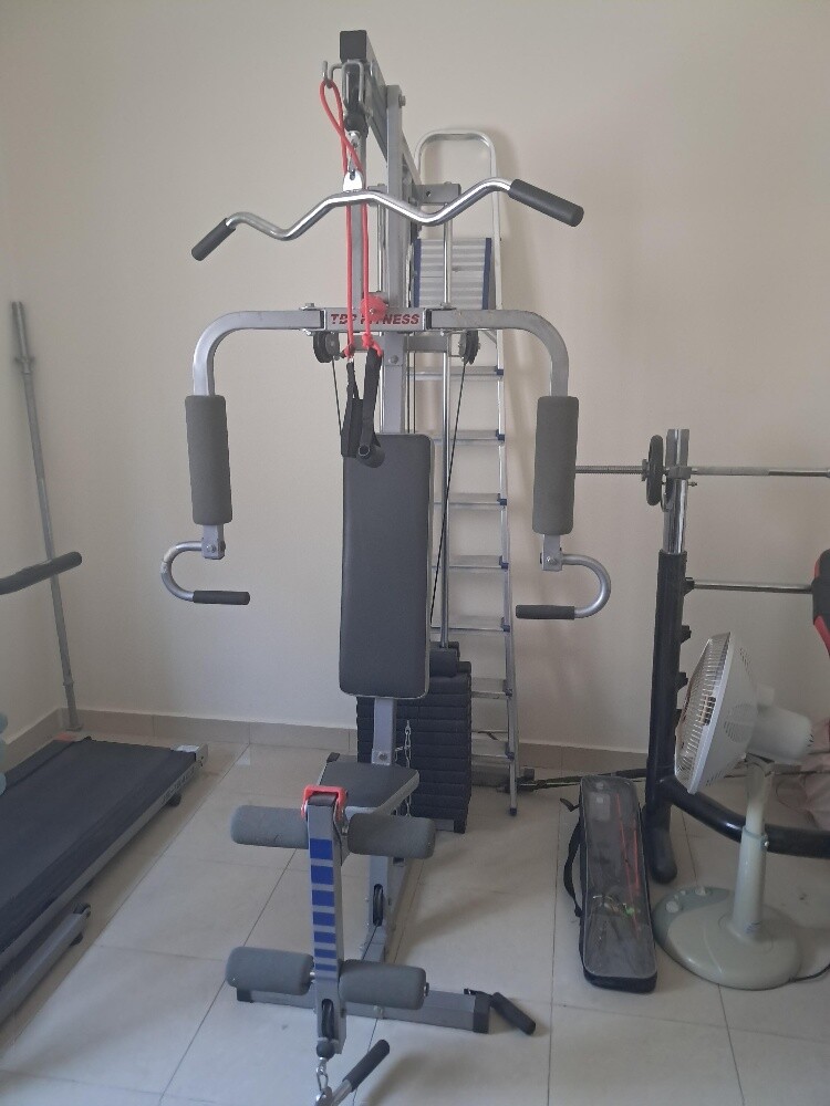 treadmill and home gym bar bench - 4
