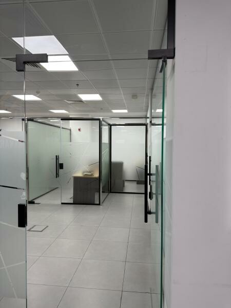 Excutive office -1800 - 1