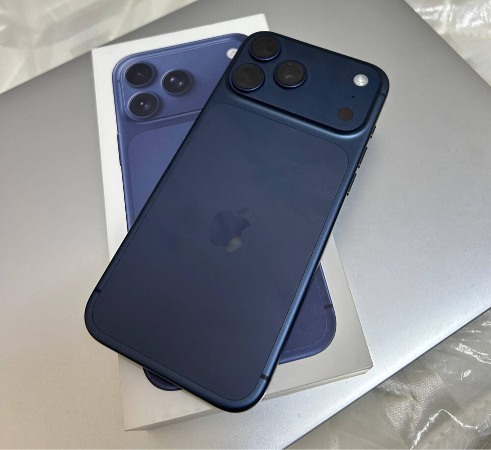 17promax,9months old,256gb, - 1