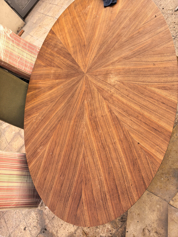 Dining table in good condition, with five chairs. - 2