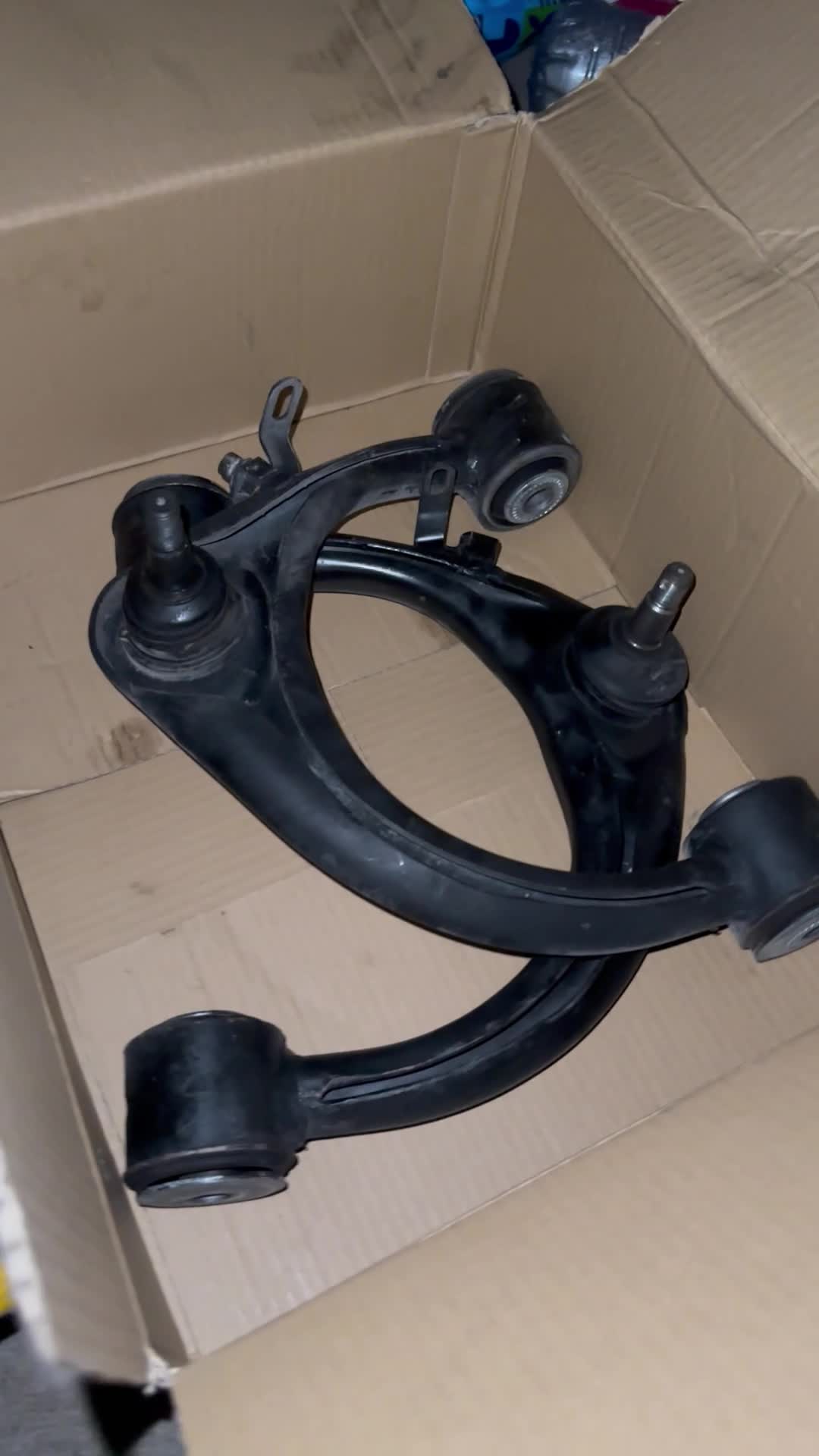 Upper Control Arms 98-07 LC - 2