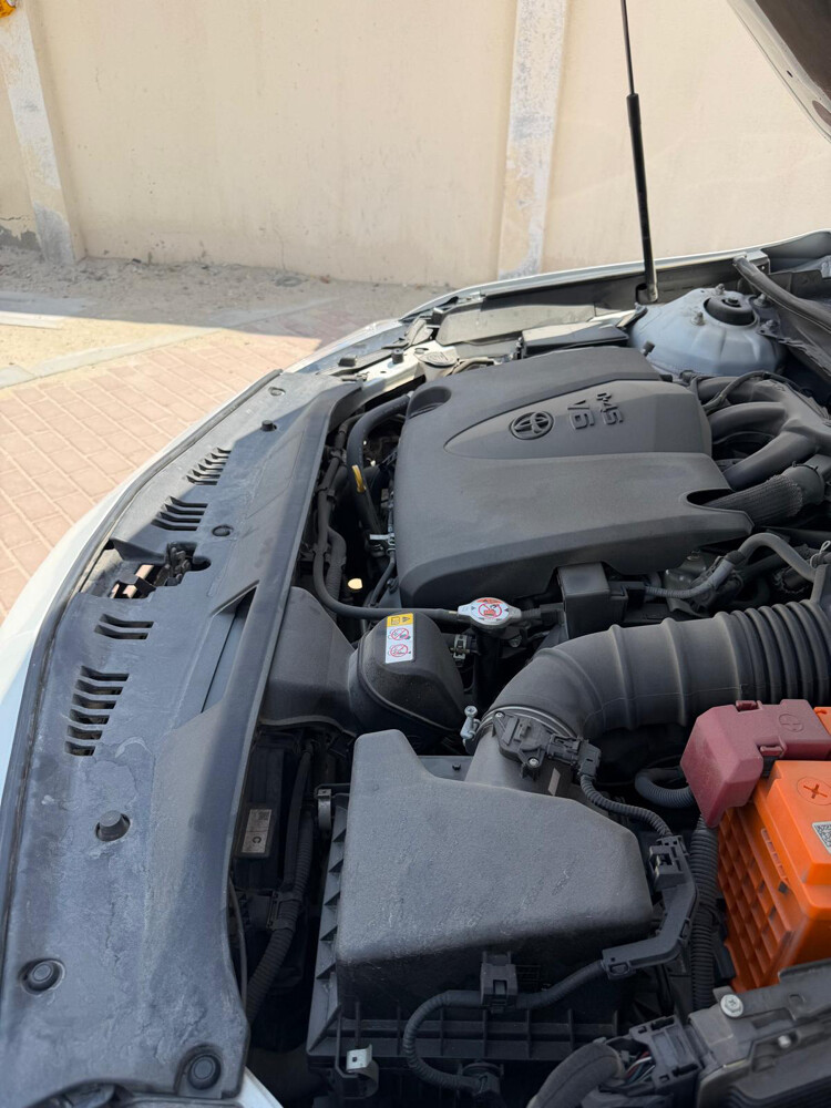 URGENT SALE – TOYOTA CAMRY 2023 - 13
