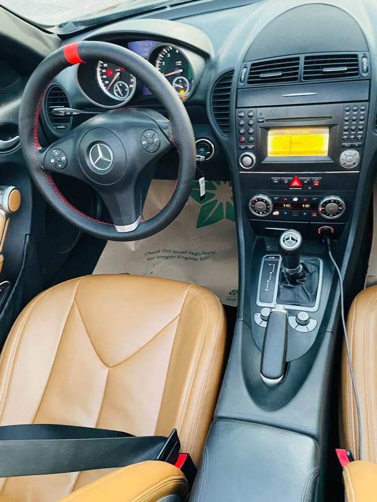 URGENT SALE - Mercedes-Benz SLK 200 - 4