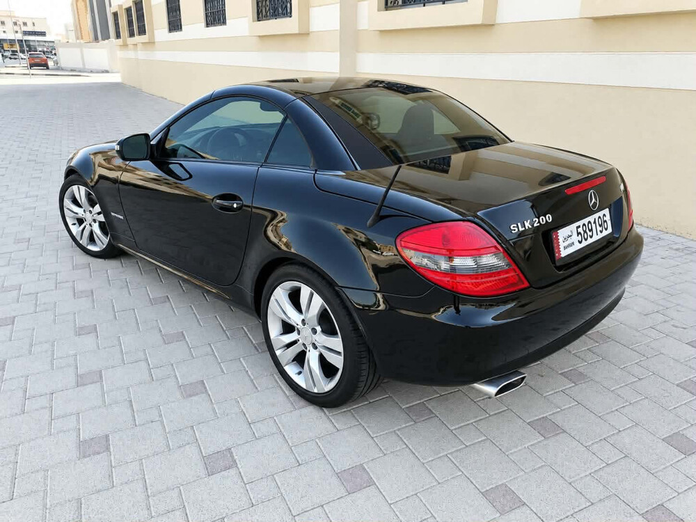 URGENT SALE - Mercedes-Benz SLK 200 - 3