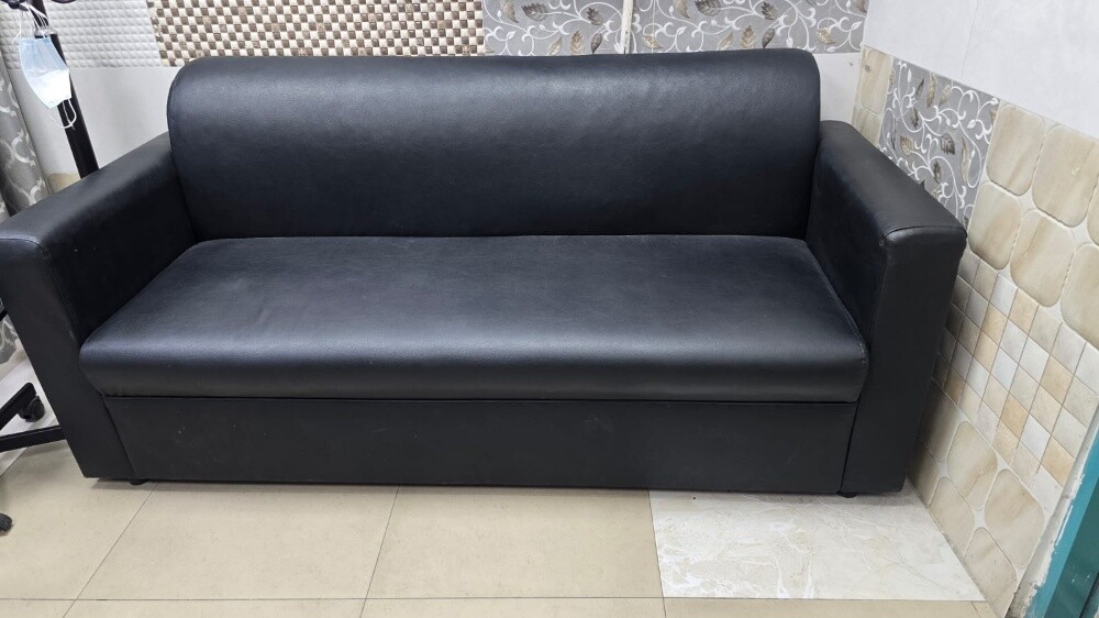 sofa single piece - 2
