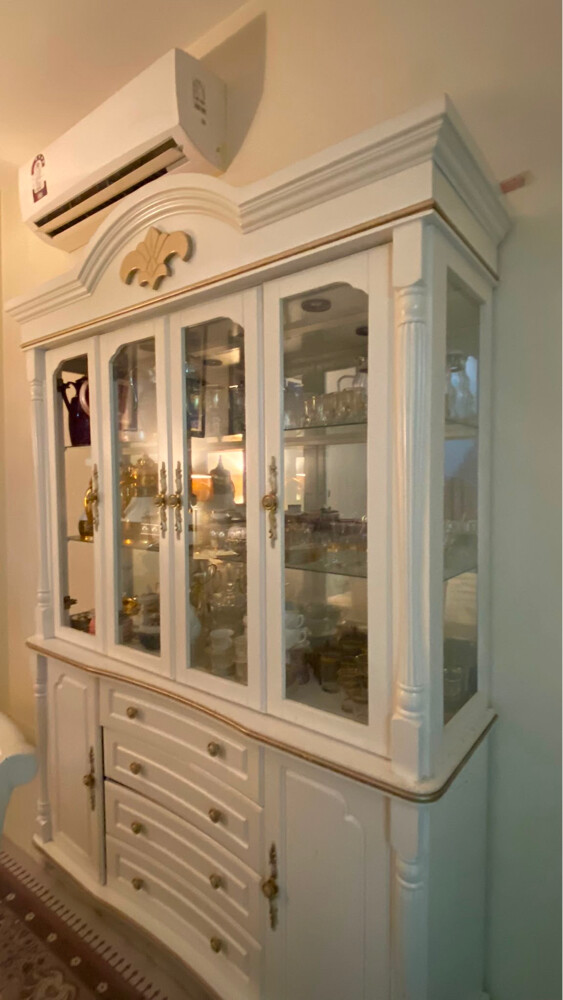 Dining table - 2