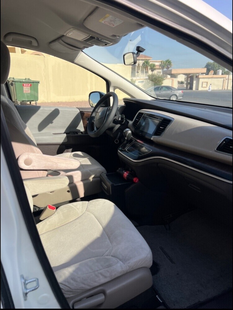Honda Odyssey J 2016 - 6