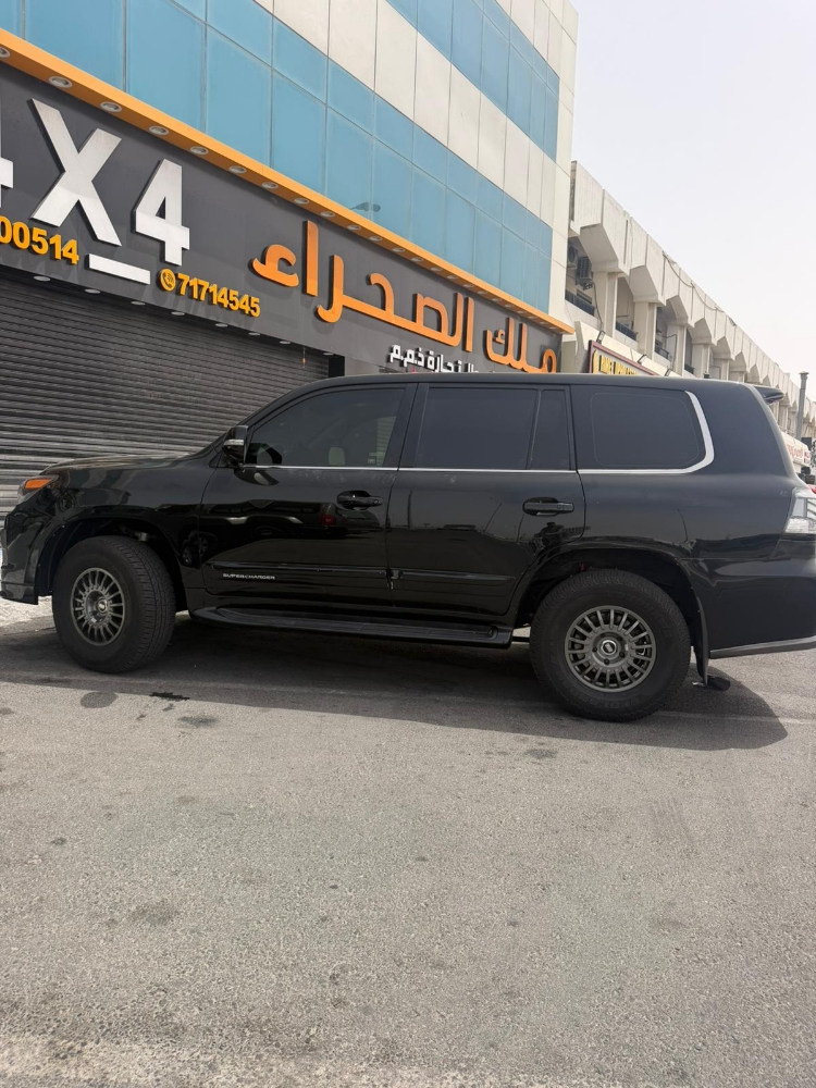لکزس ٥٧٠ - 5