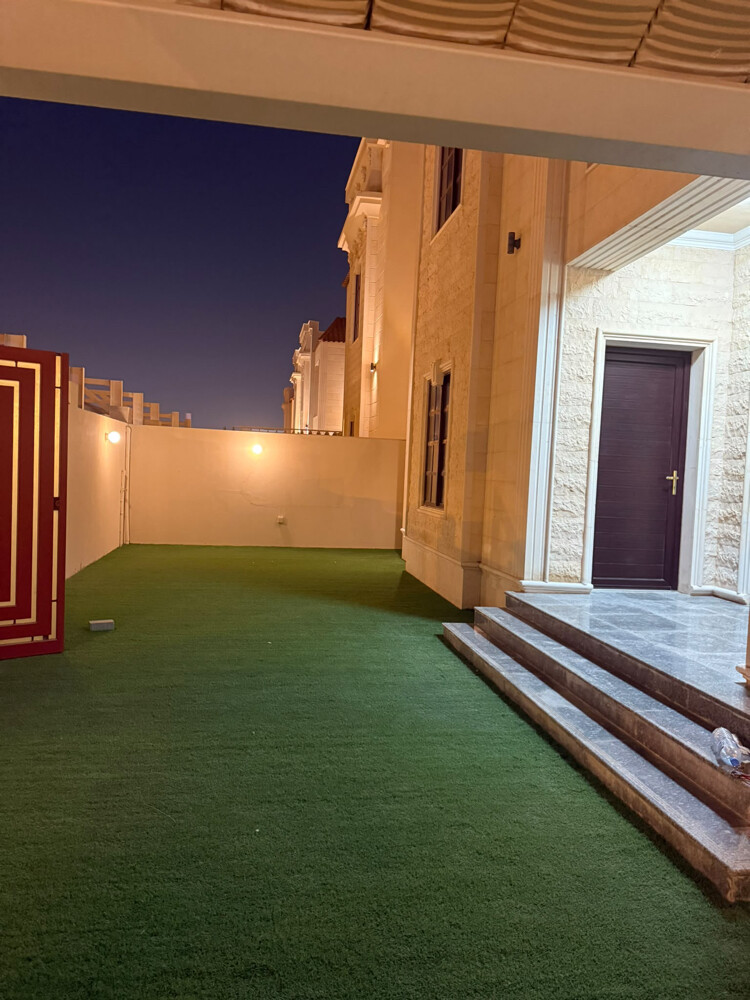 Service/residential villa for rent - 19