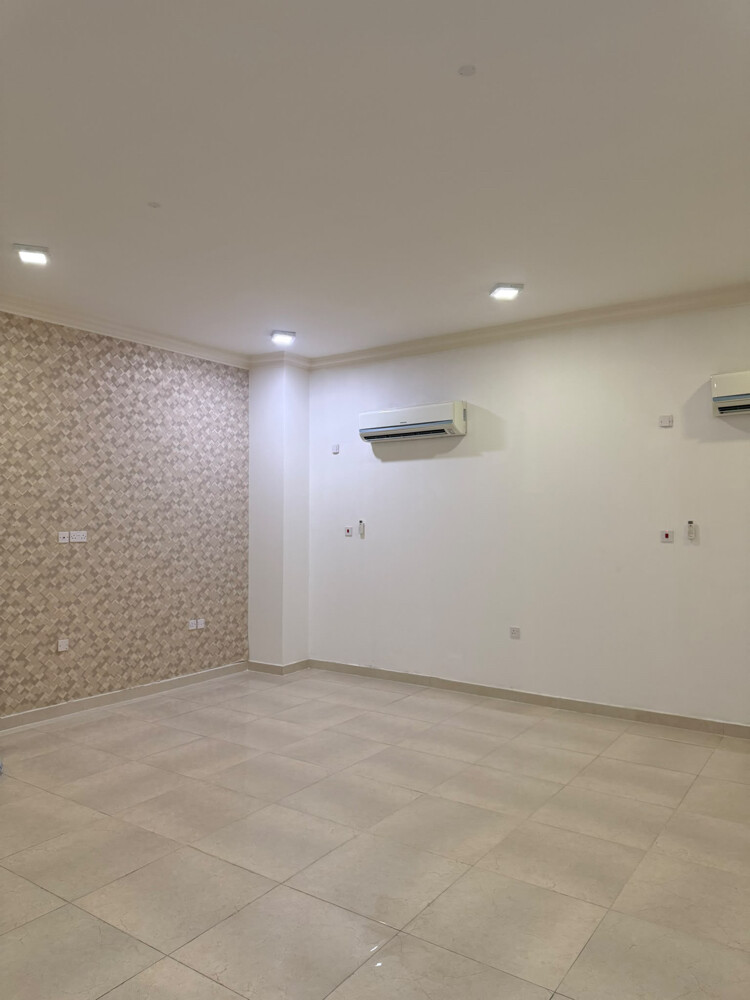 Service/residential villa for rent - 4