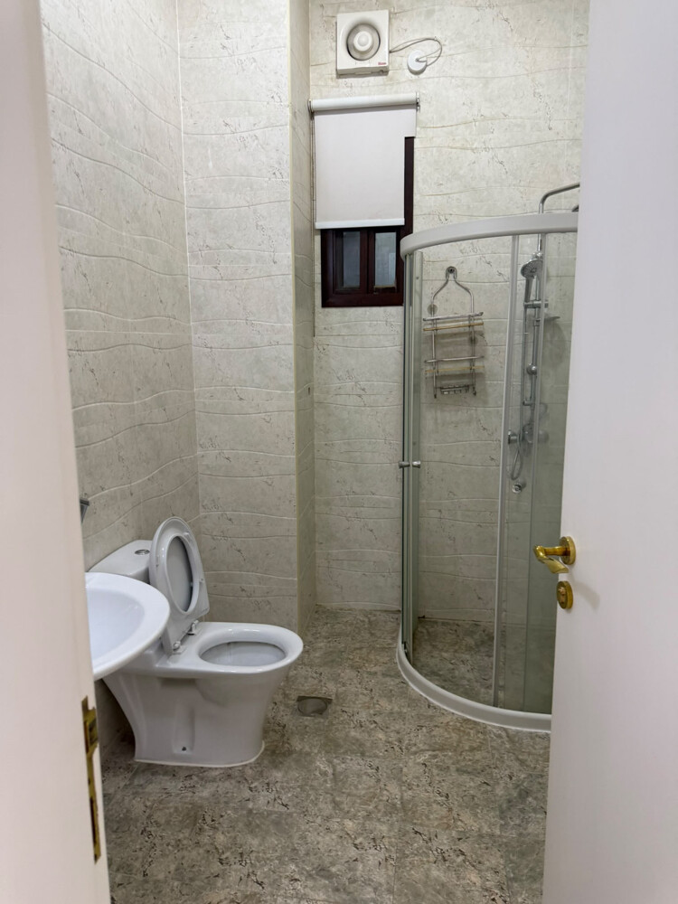 Service/residential villa for rent - 5