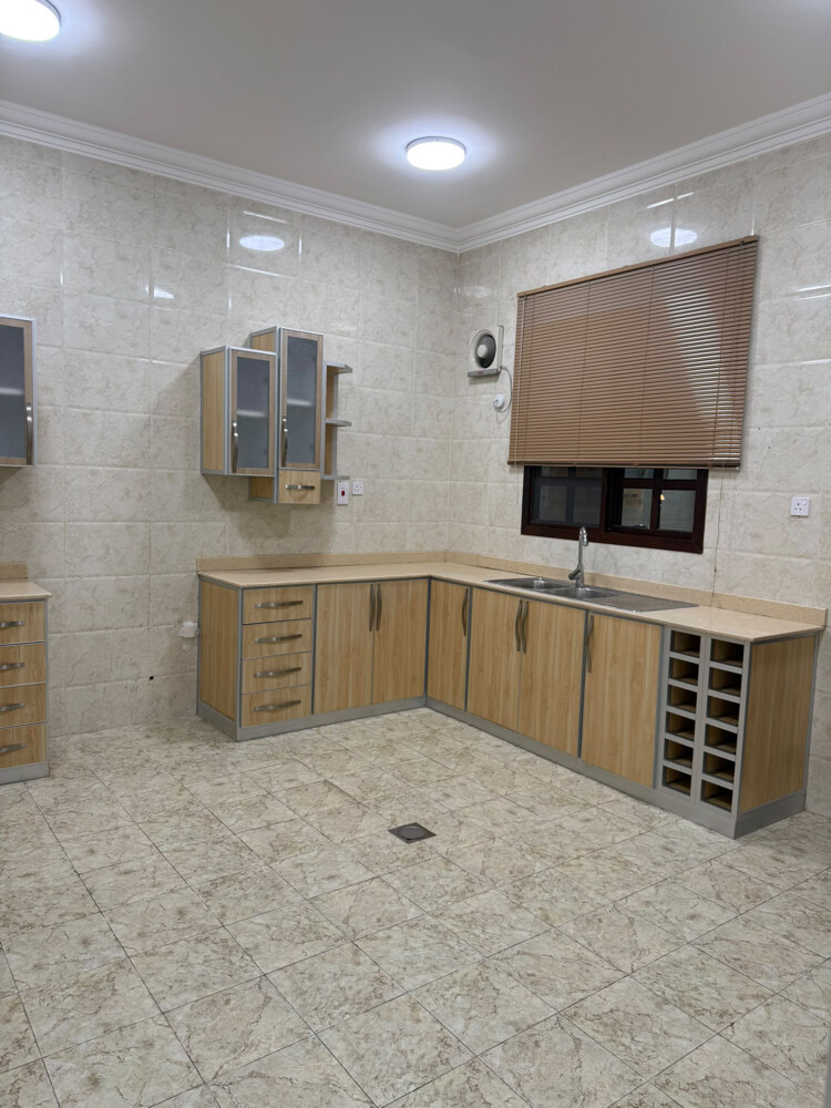 Service/residential villa for rent - 14