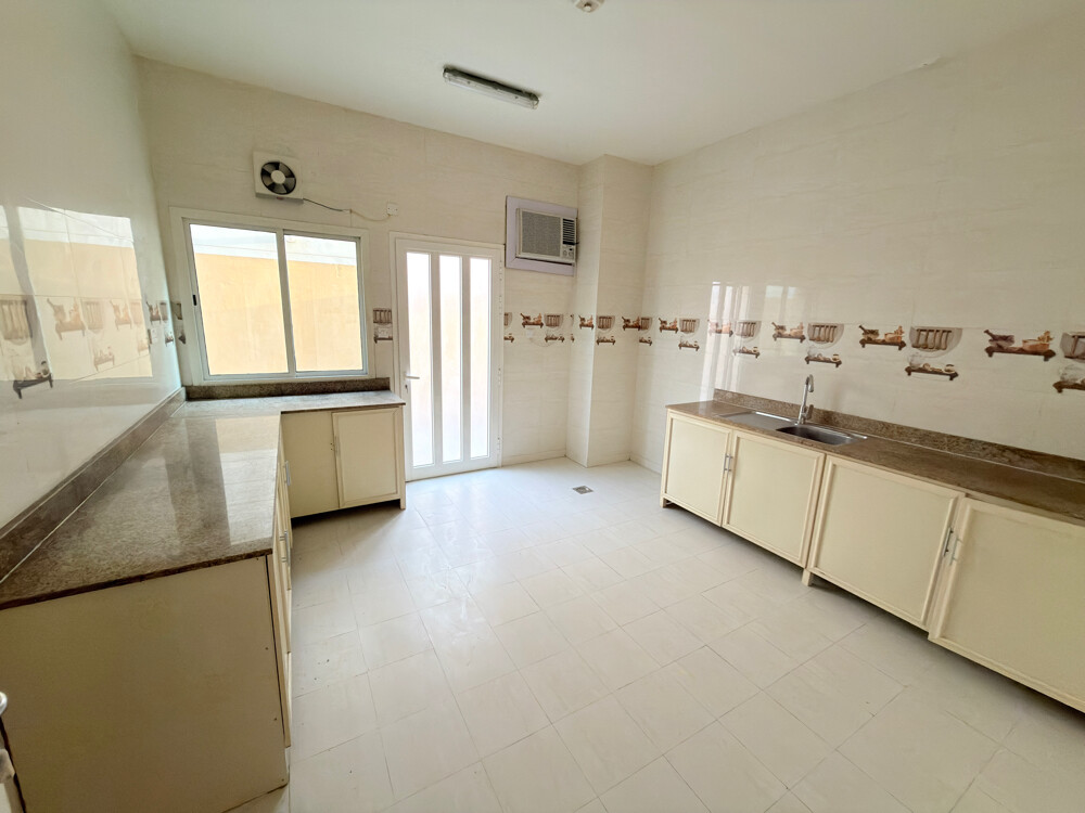 New Villa in Umm ALAmad  - 6