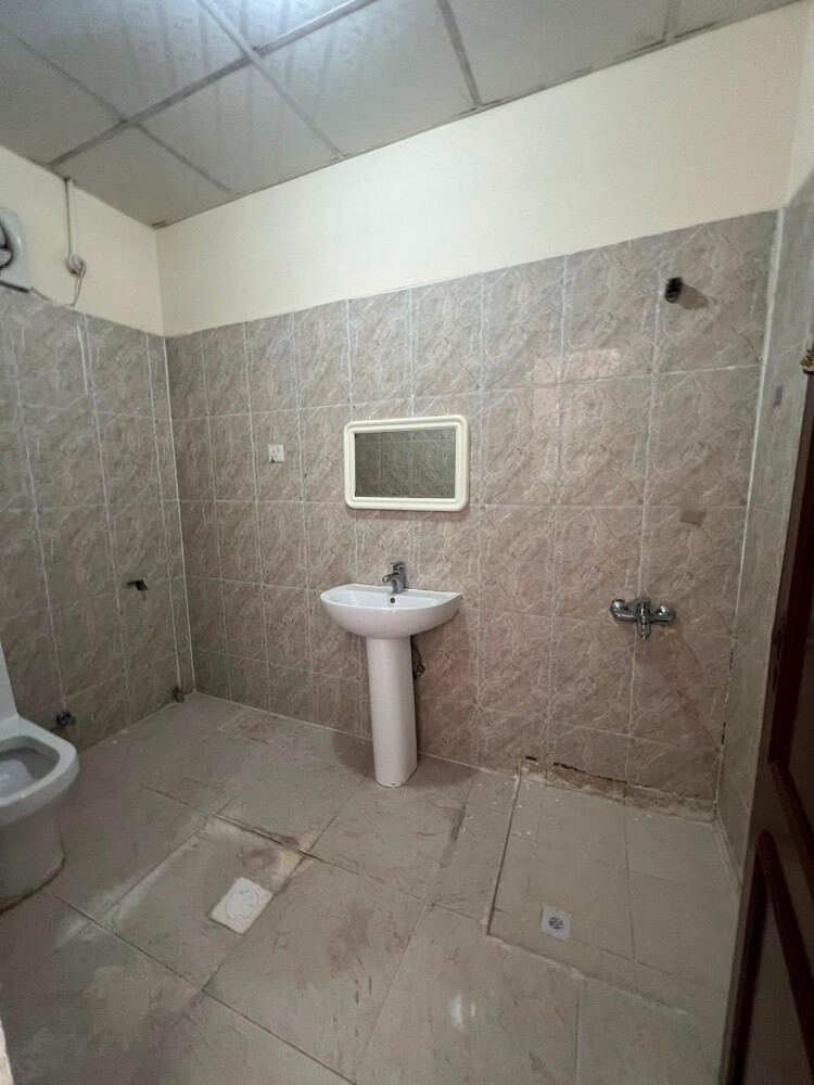 Apartment for rent in Ain Khaled: 2 - 7