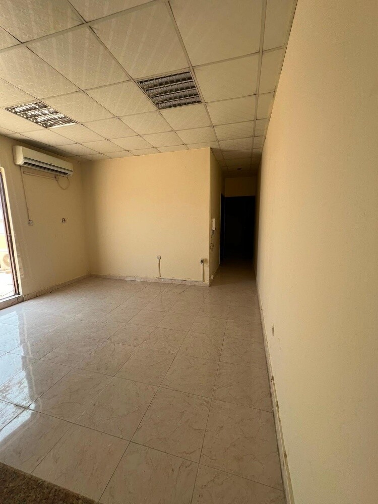 Apartment for rent in Ain Khaled: 2 - 4