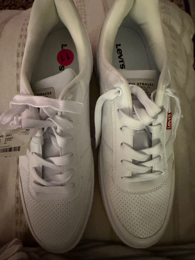 original Branded Levi’s shoes brand - 1