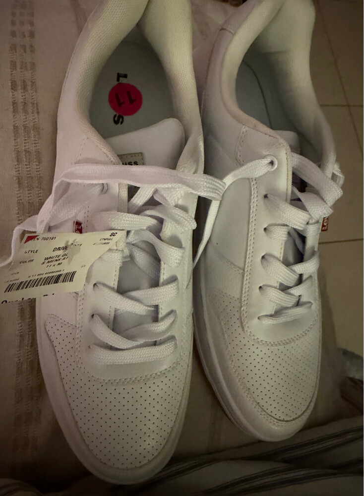 original Branded Levi’s shoes brand - 2