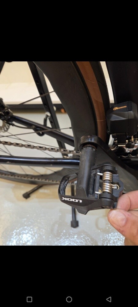 Road bike MEGAMO FULL CARBON - 12
