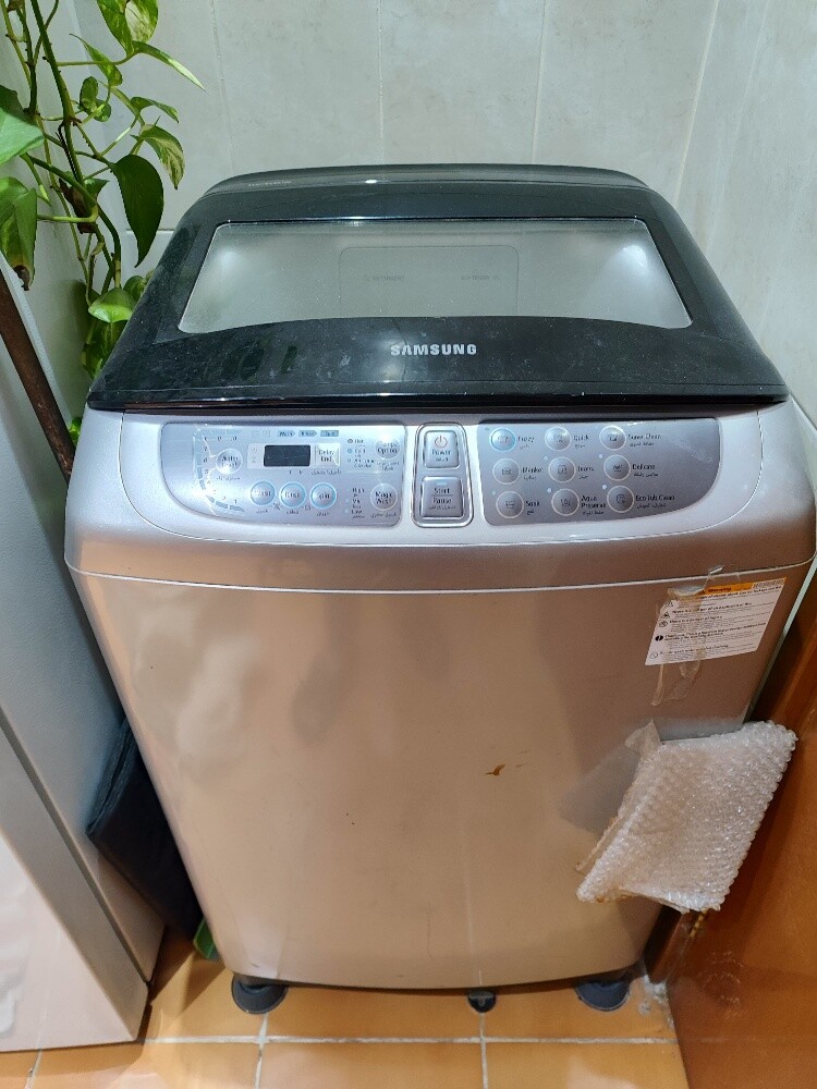 Samsung washing machine - 1