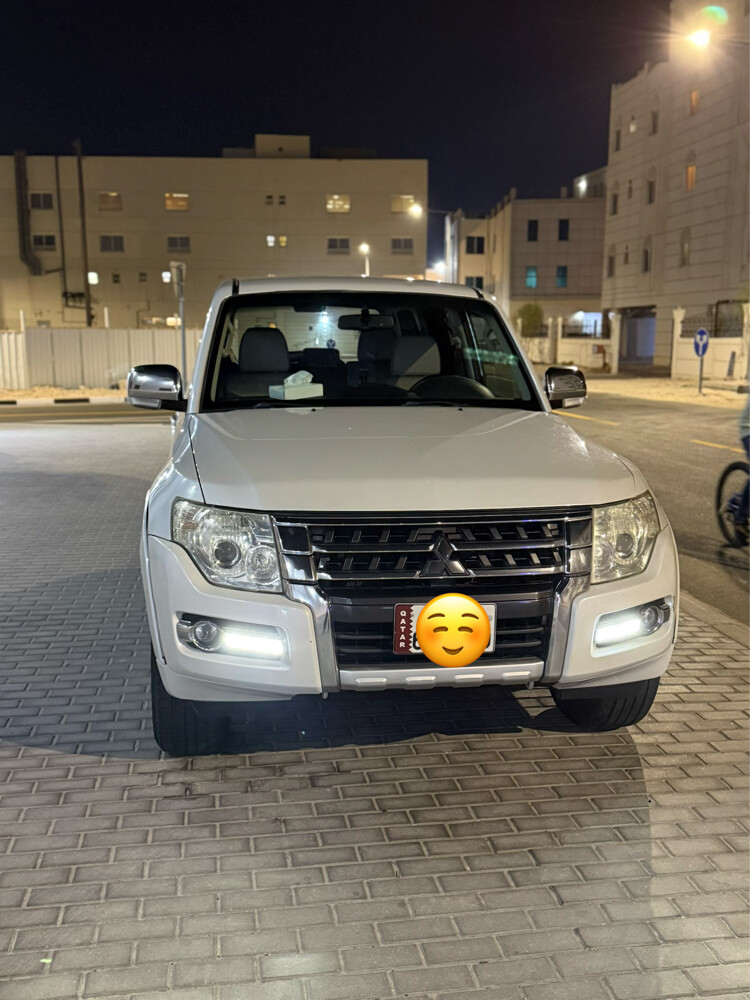Pajero 2015 low mileage  - 1