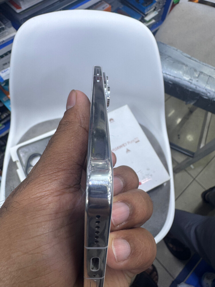 Huawei pura 70 - 6