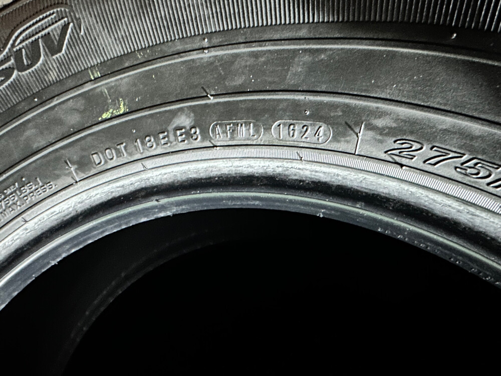 275/65/18 Roadstone tyre - 7