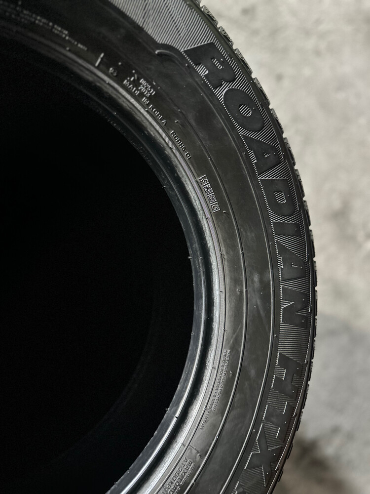 275/65/18 Roadstone tyre - 5