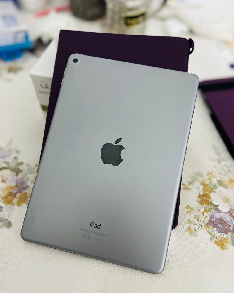 iPad 6 /32gb/Wifi/ ios -17.. - 3