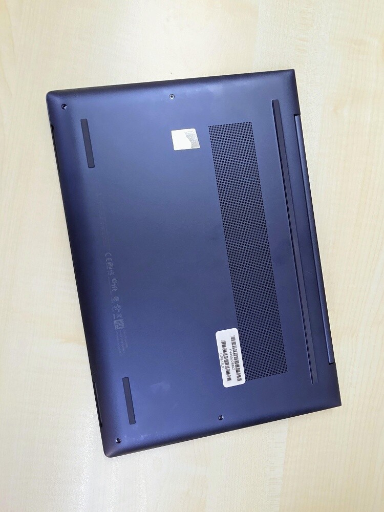 HP Elitebook Ultra 7 32GB 512GB 14" - 4