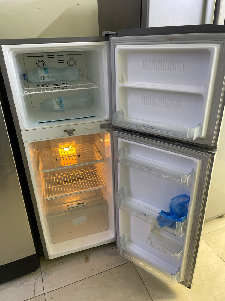 LG Fridge for Sale 30989248 - 2