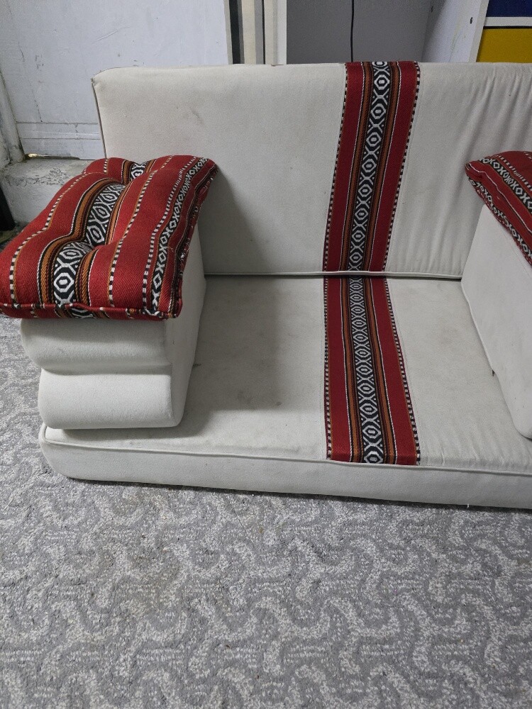 A two-meter-long Arabic-style seati - 4