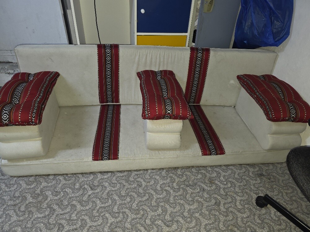 A two-meter-long Arabic-style seati - 2