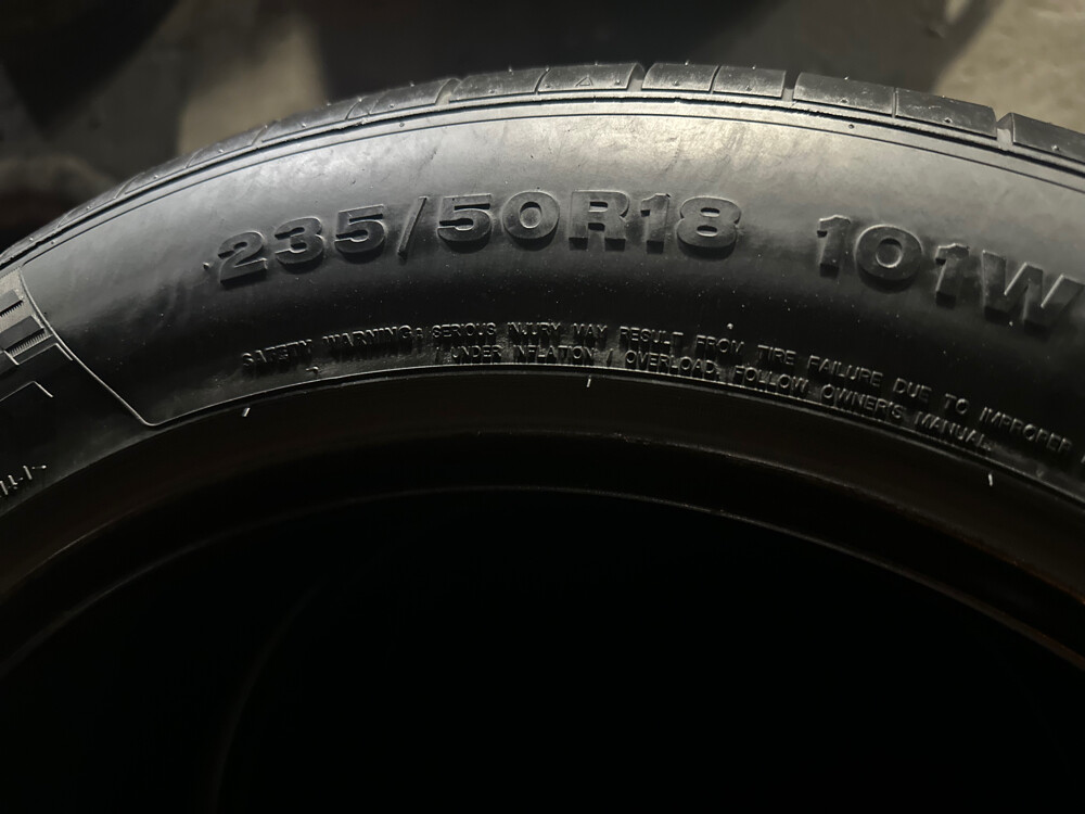 235/50/18 Armstong - 4