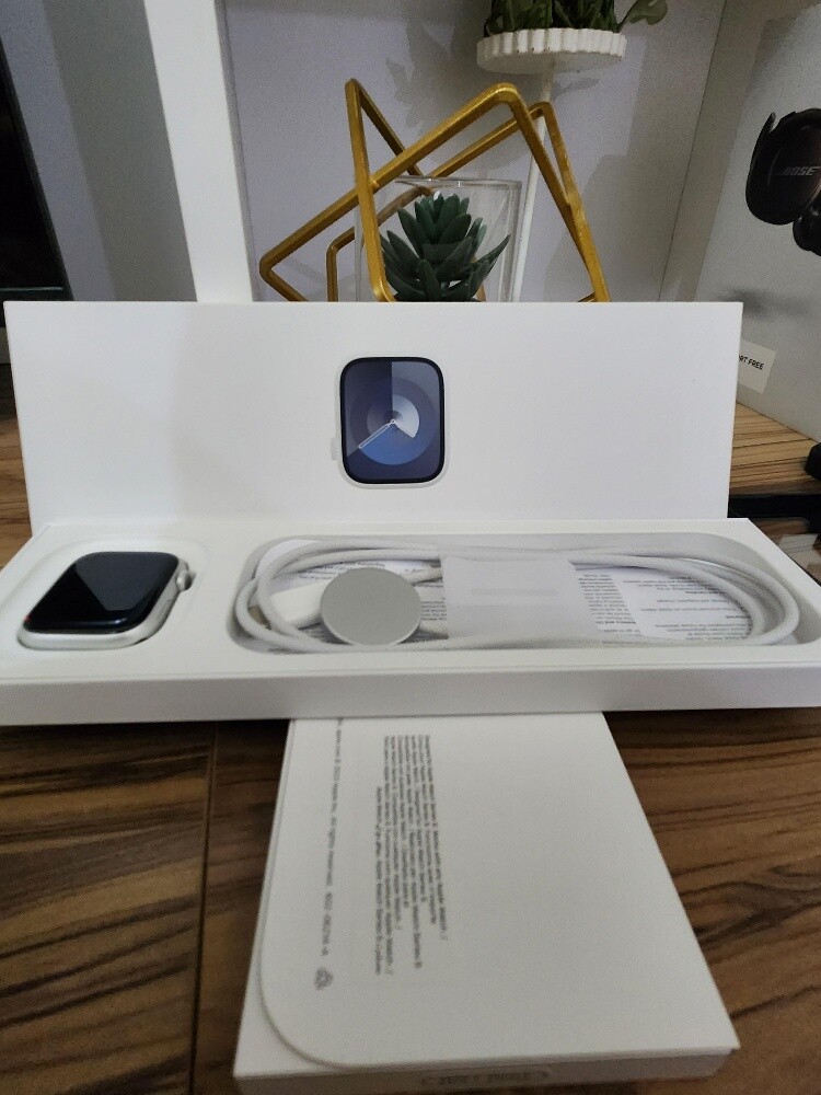 Apple Watch 9 Full box Read ad - 5