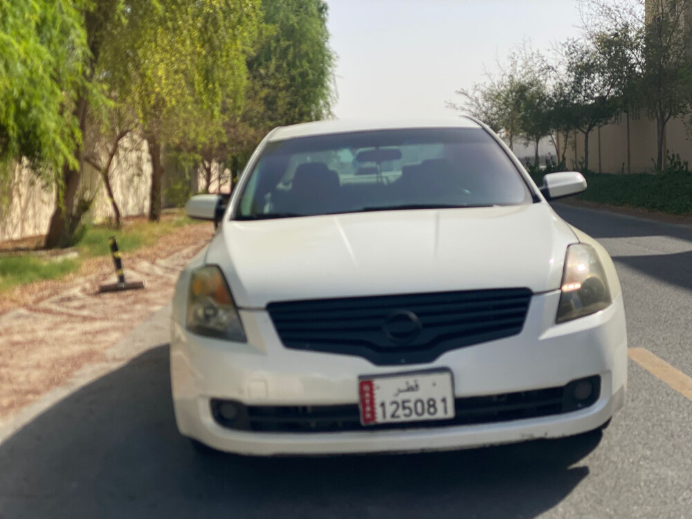 Nissan Altima - 9