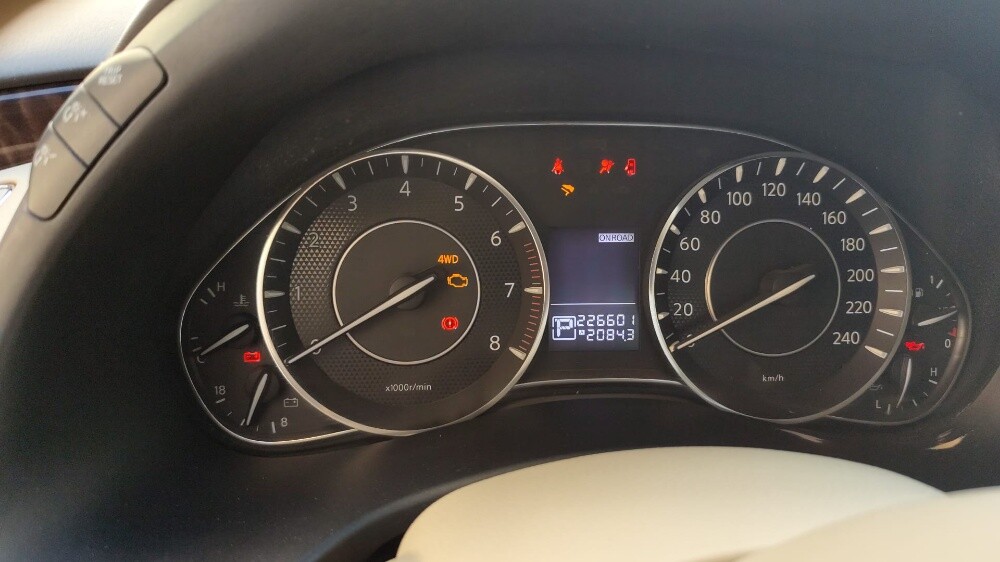 Nissan patrol SE 2012 - 13