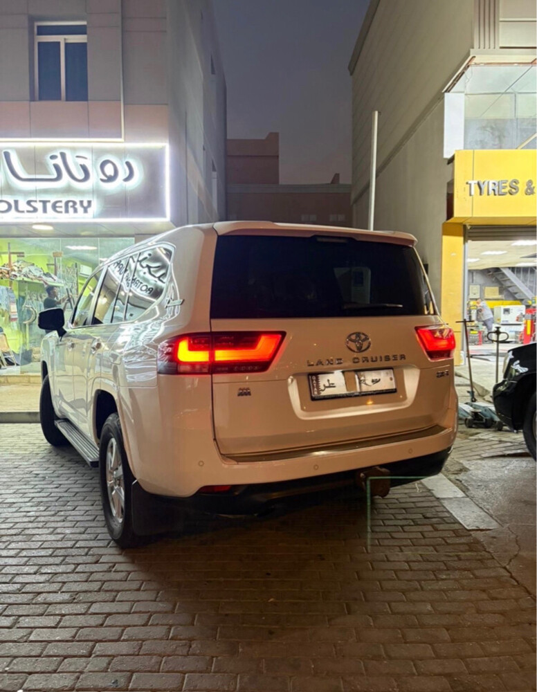 TOYOTA LANDCRUISER 2022 - 1