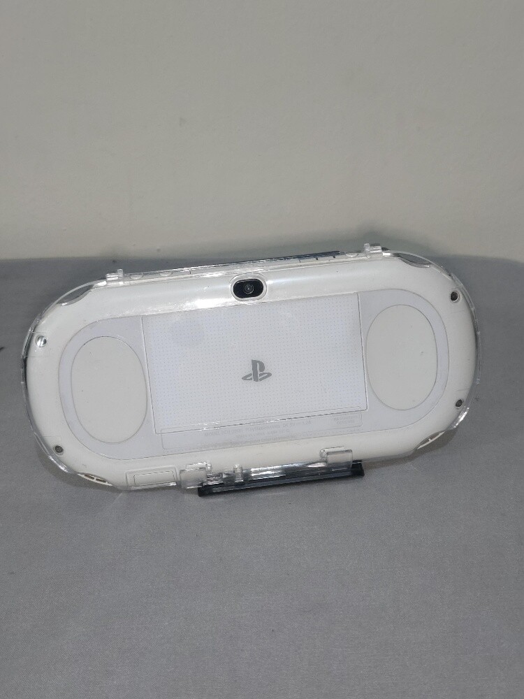 PS Vita 2000 Slim White Jailbreak - 2
