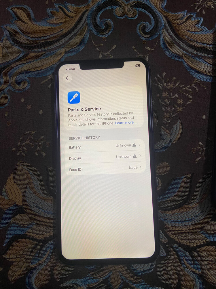 iPhone 11 Pro Max 256 GB battery100 - 2
