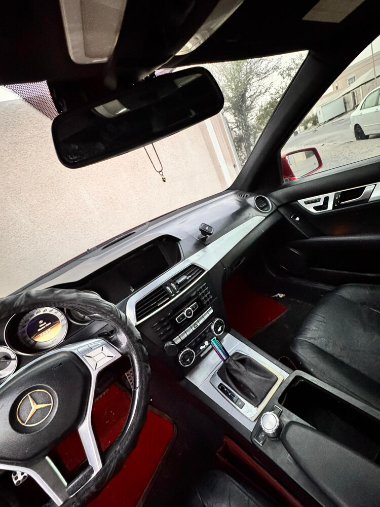 Mercedes Benz c300 AMG  - 1