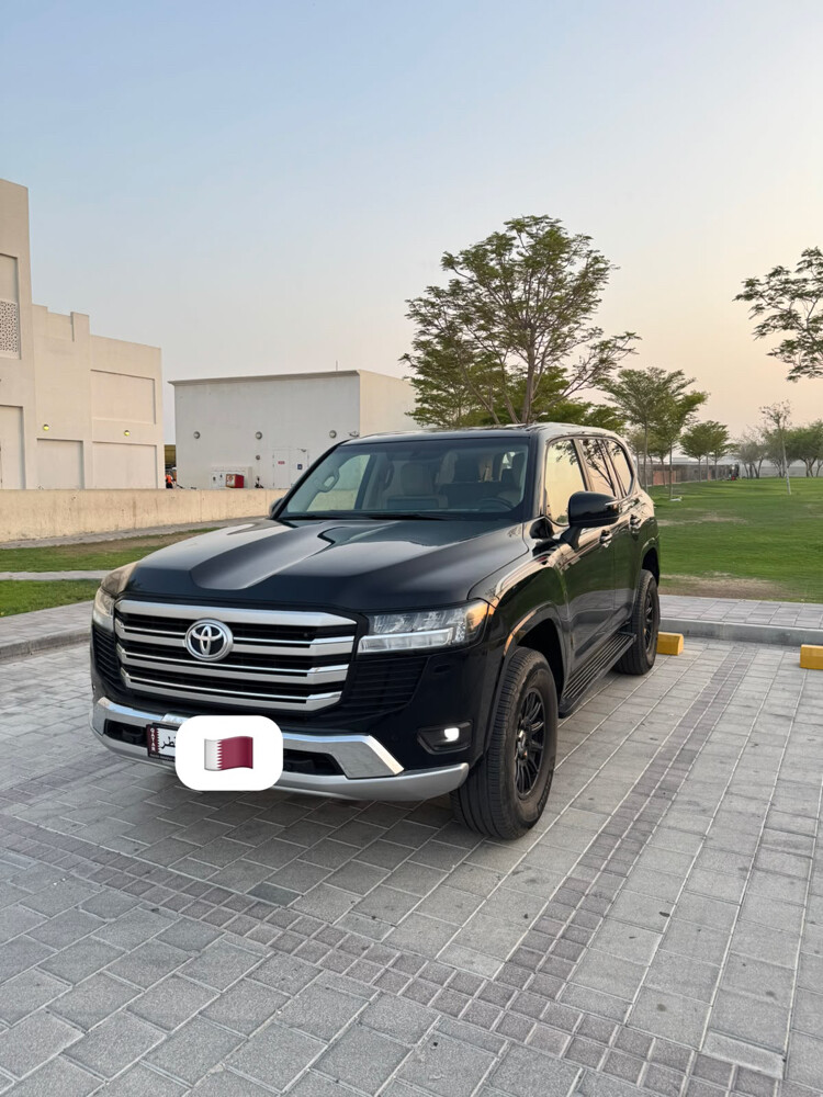 Land Cruiser 2022 GXR Black - 5