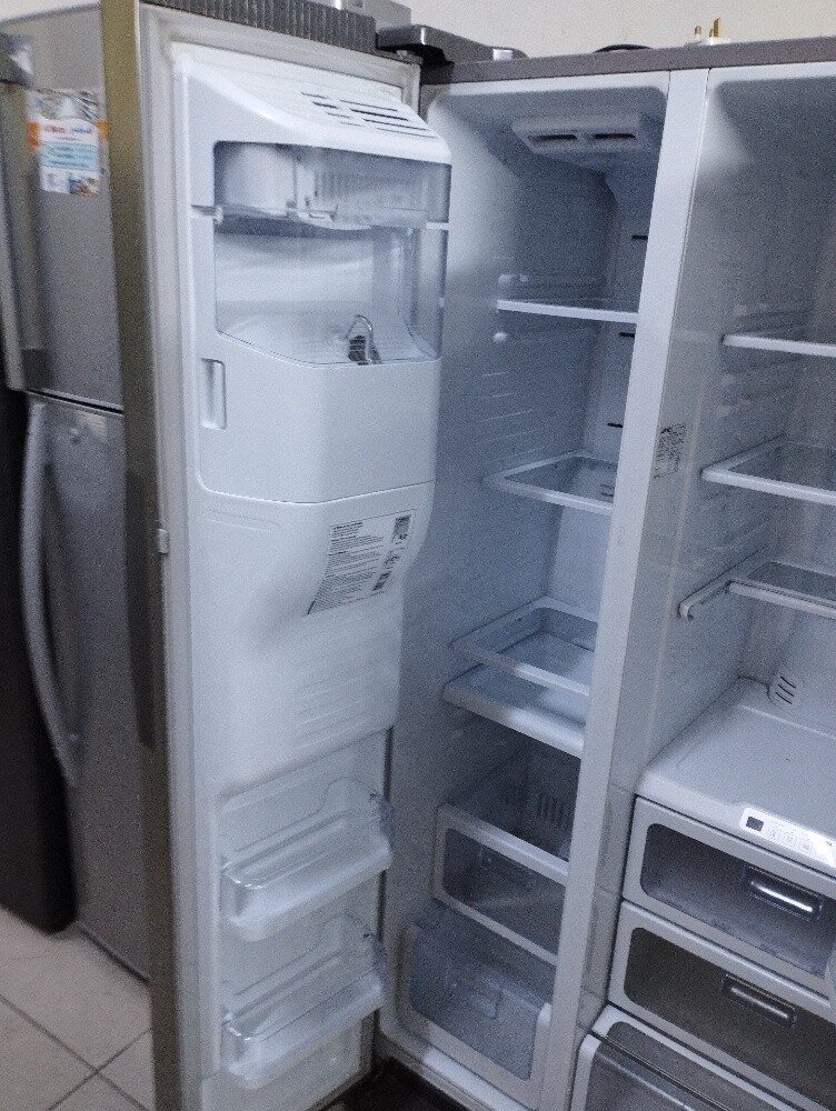 Samsung side by side door fridge - 5