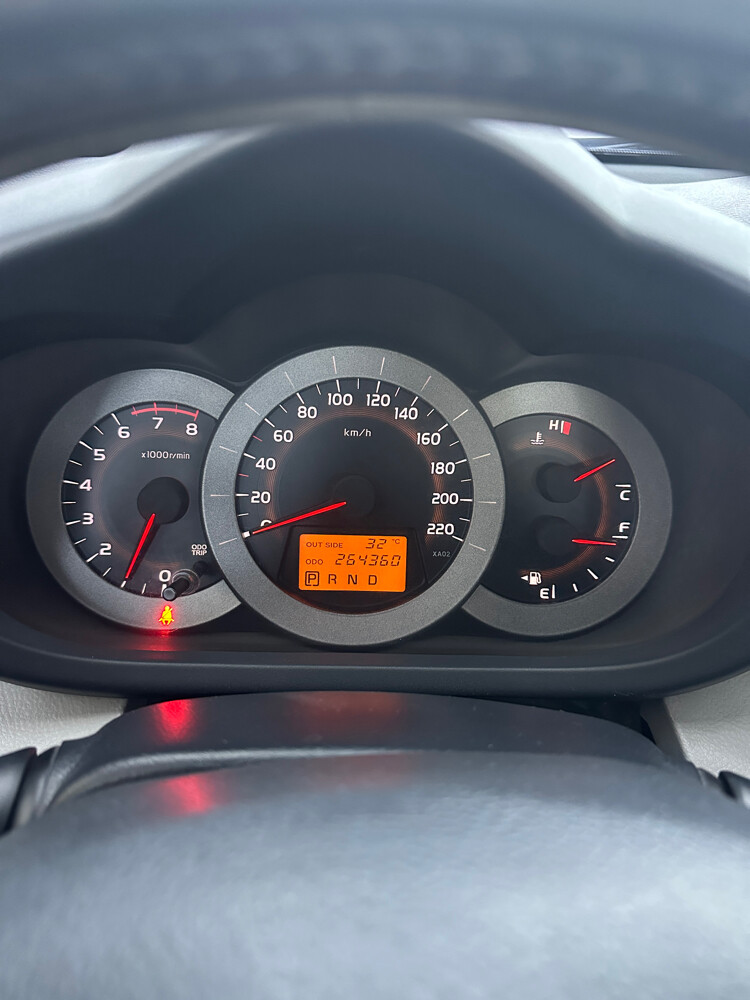 Toyota Rav4 - 7