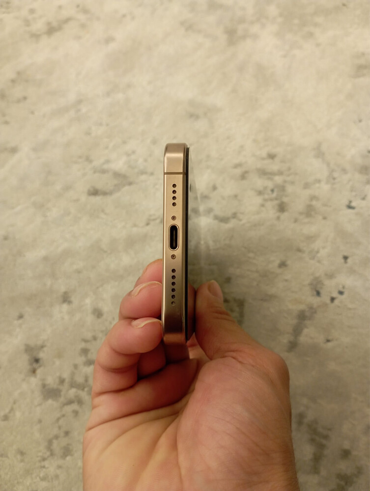 *For Sale: iPhone 16 Pro Max* - 2