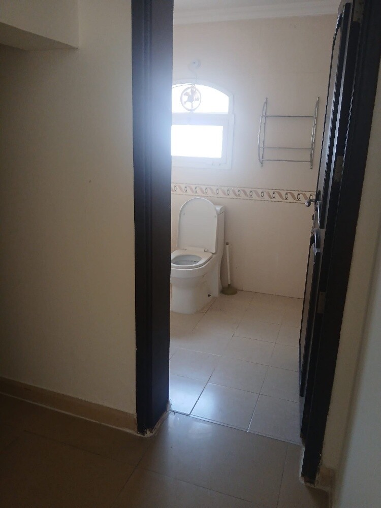 فيلا ضمن مجمع بالعزيزيه ٤ غرف نوم - 3