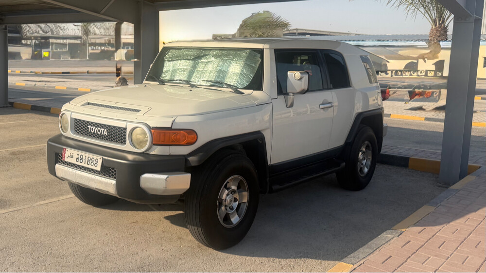 Toyota FJ Cruiser 2008 – White - 2