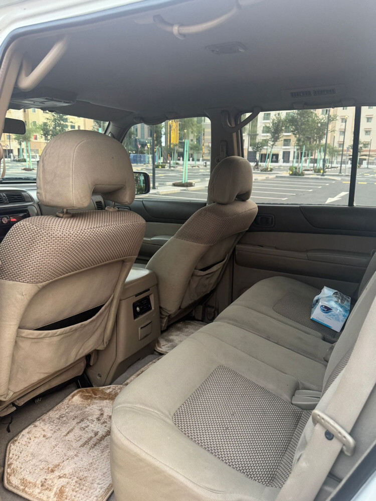 للبيع نيسان فتك 4800 - 2