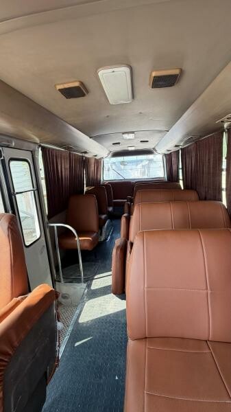 Toyota Coaster - Diesel Bus 1996 - 5