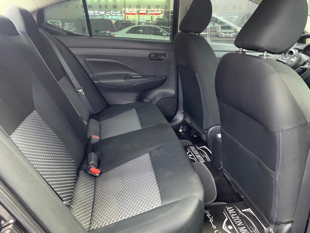 نيسان صني اتوماتيك سيدان - 11